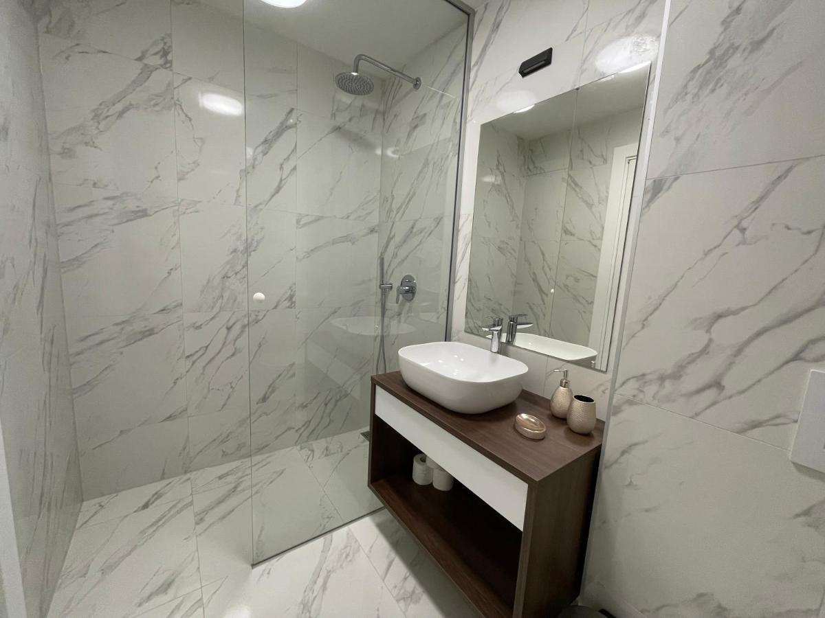 Lux Nanea Apartment Krk Town Bagian luar foto