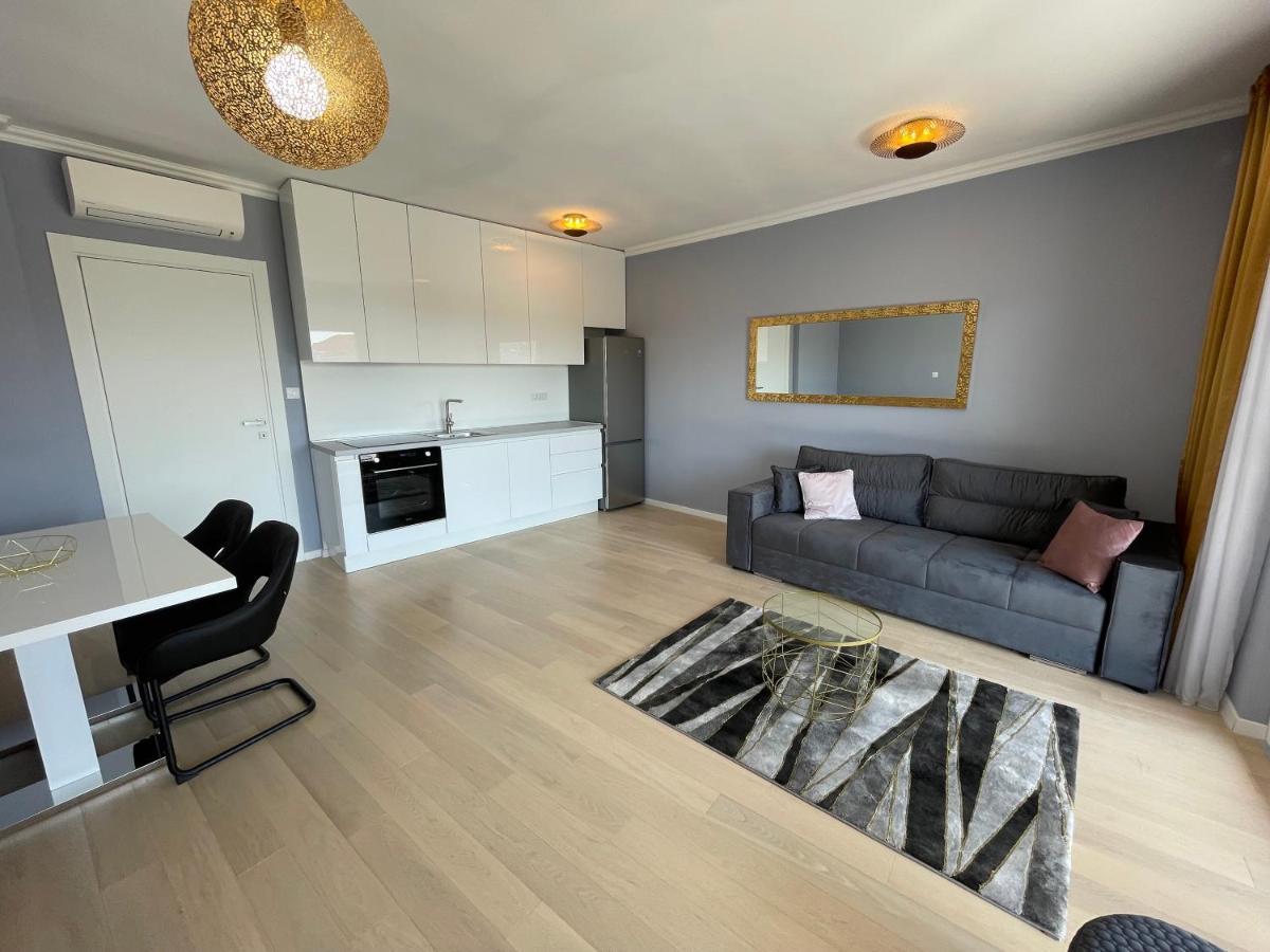 Lux Nanea Apartment Krk Town Bagian luar foto