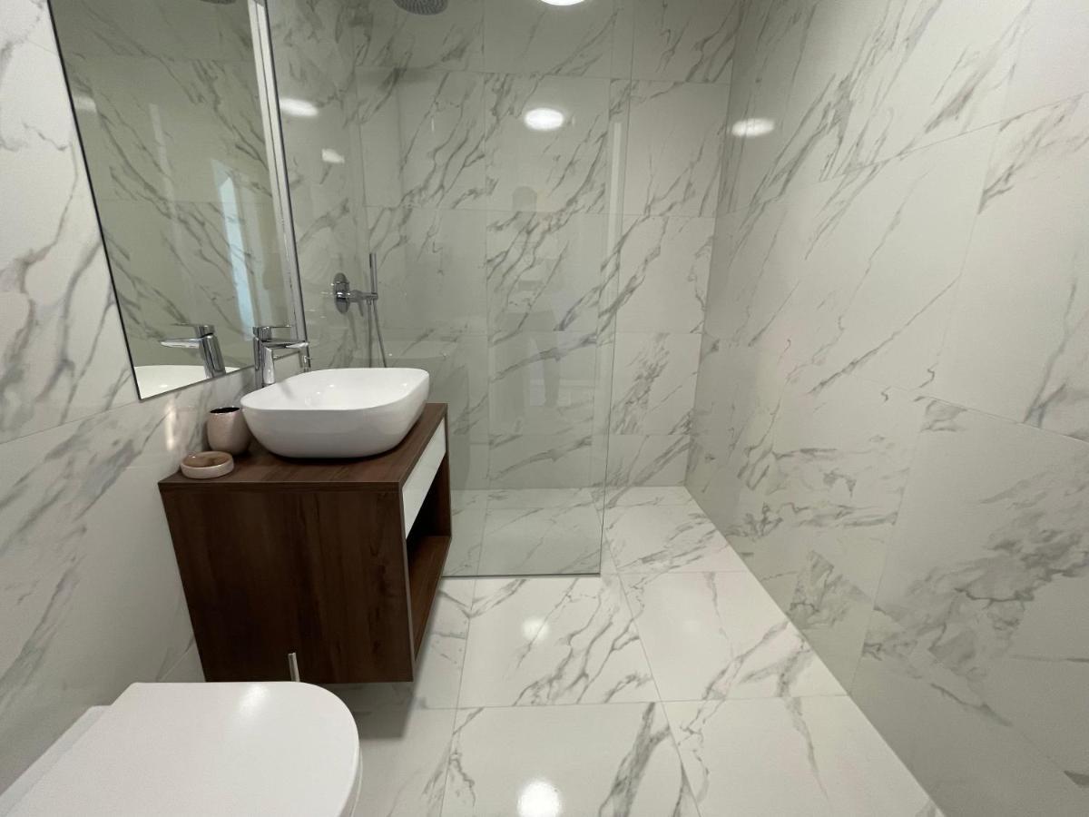 Lux Nanea Apartment Krk Town Bagian luar foto